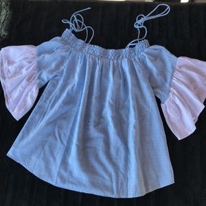 BLUE AND WHITE STRIPED TOP